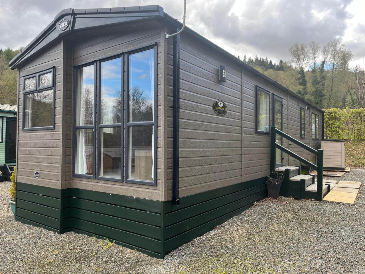 2 bedroom Property For Sale