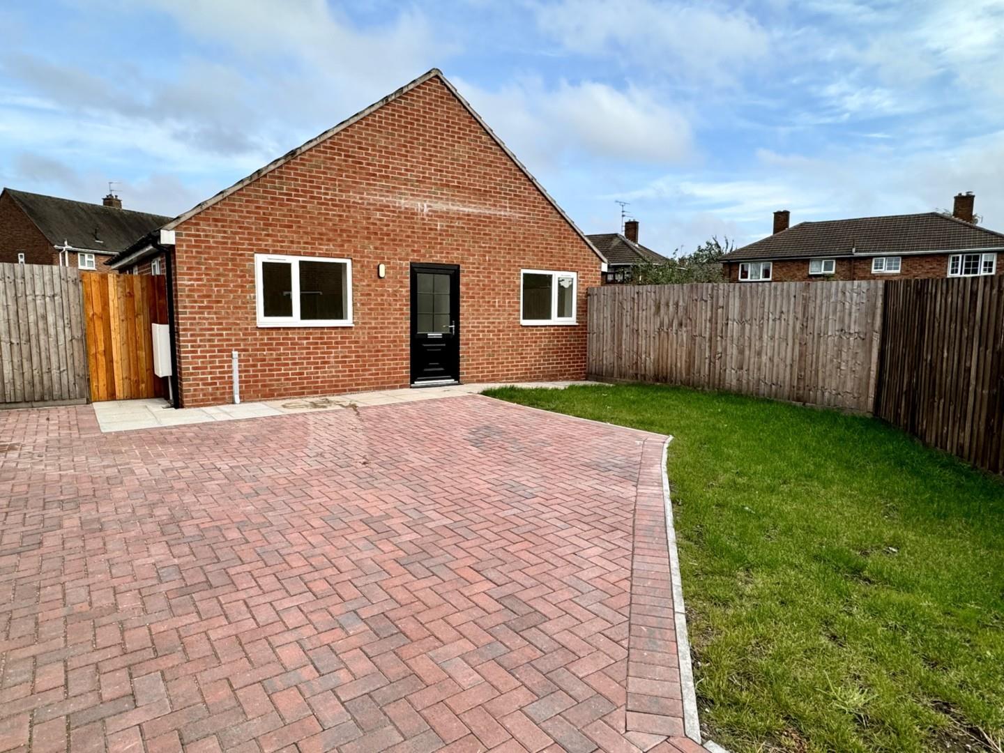 2 bedroom Detached House Let