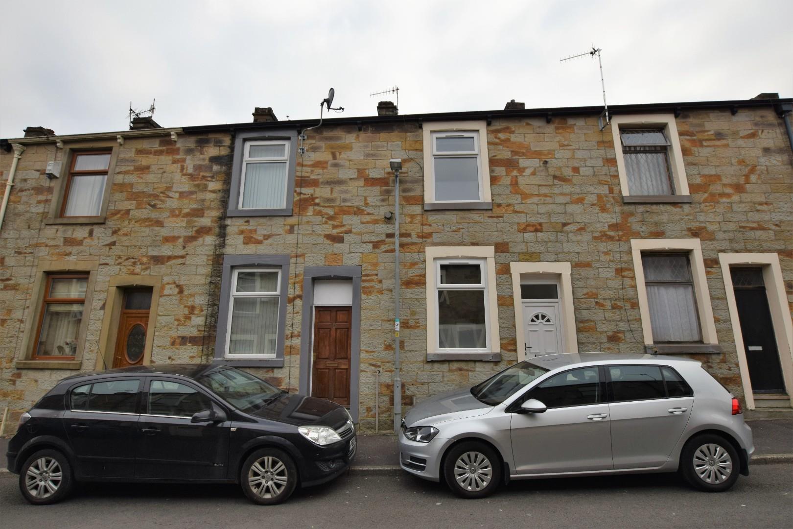 2 bedroom Terraced Let Agreed