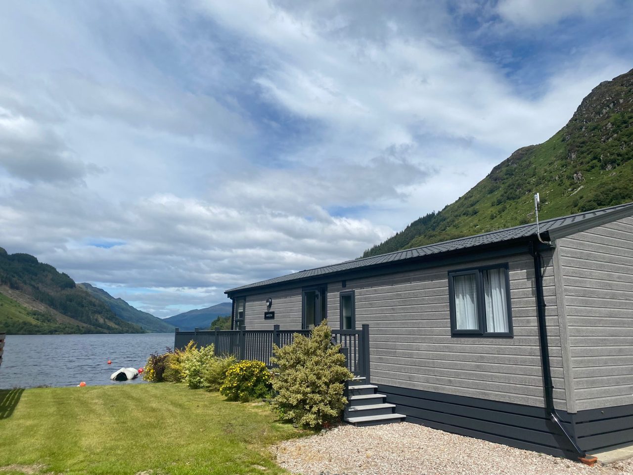 2 bedroom Lodge For Sale