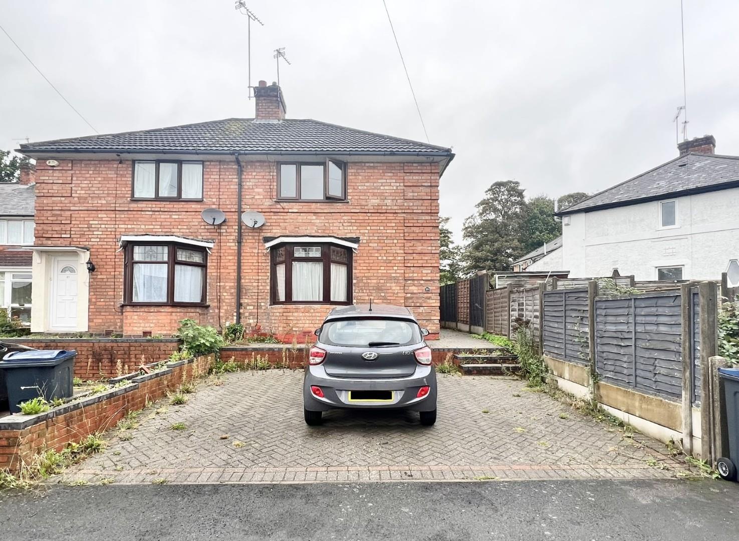 2 bedroom Semi-Detached House Let