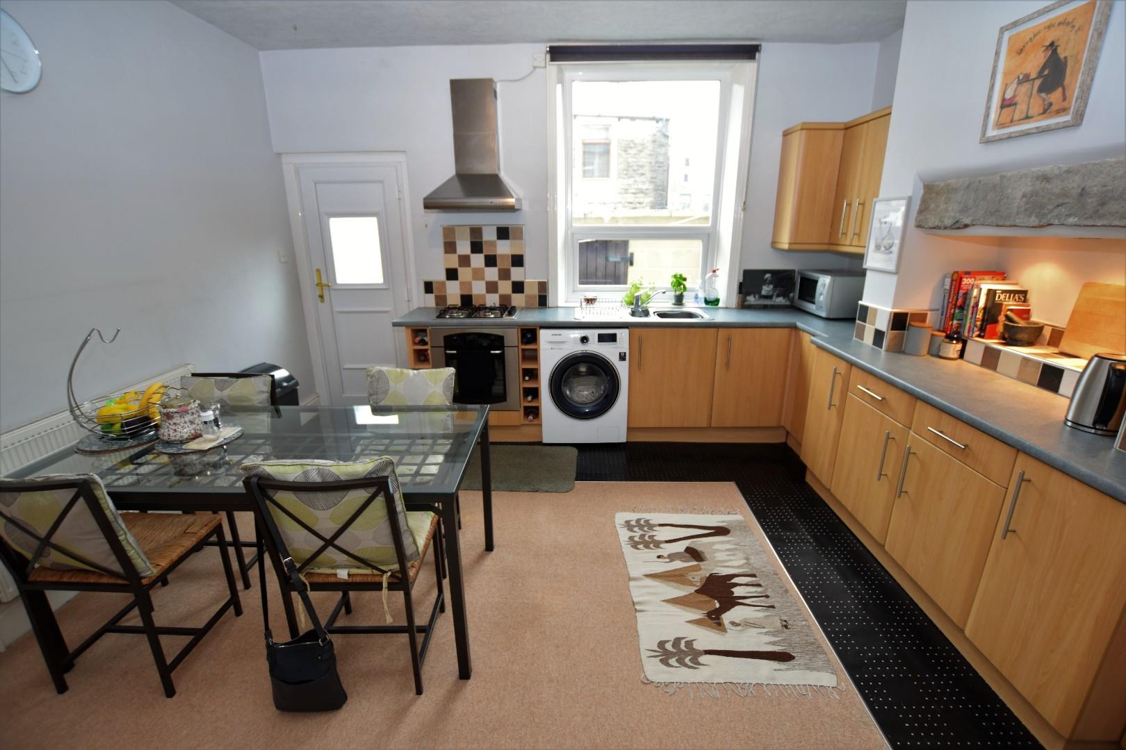 2 bedroom Terraced Let Agreed