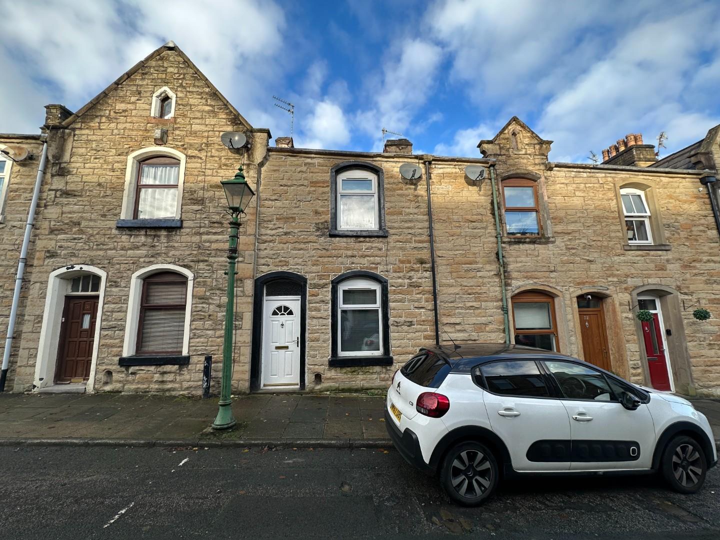 2 bedroom Terraced Let Agreed