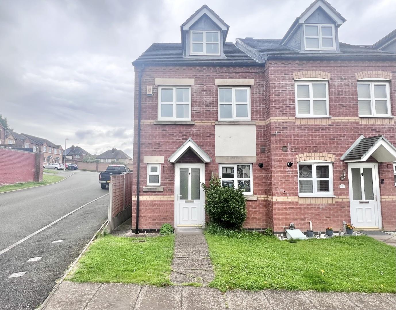 3 bedroom End of terrace house Let