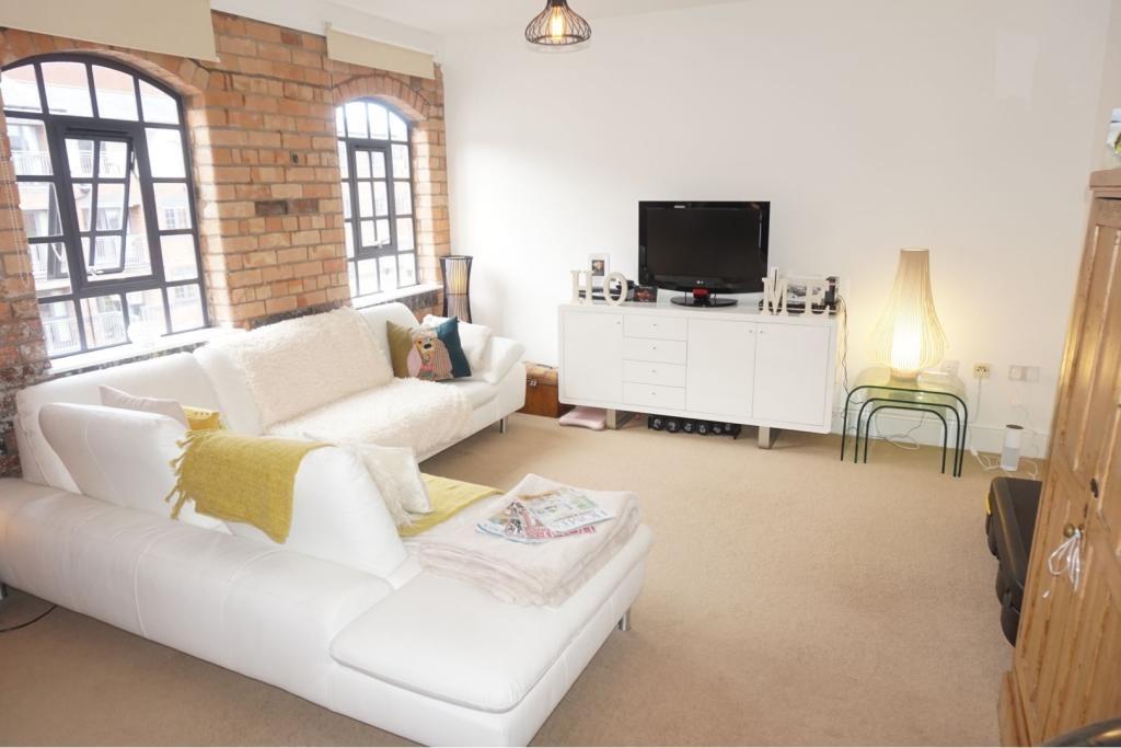 2 bedroom Apartment Let