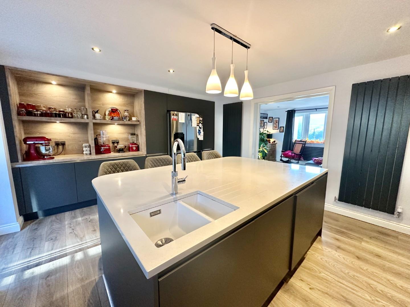 3 bedroom Townhouse Under Offer