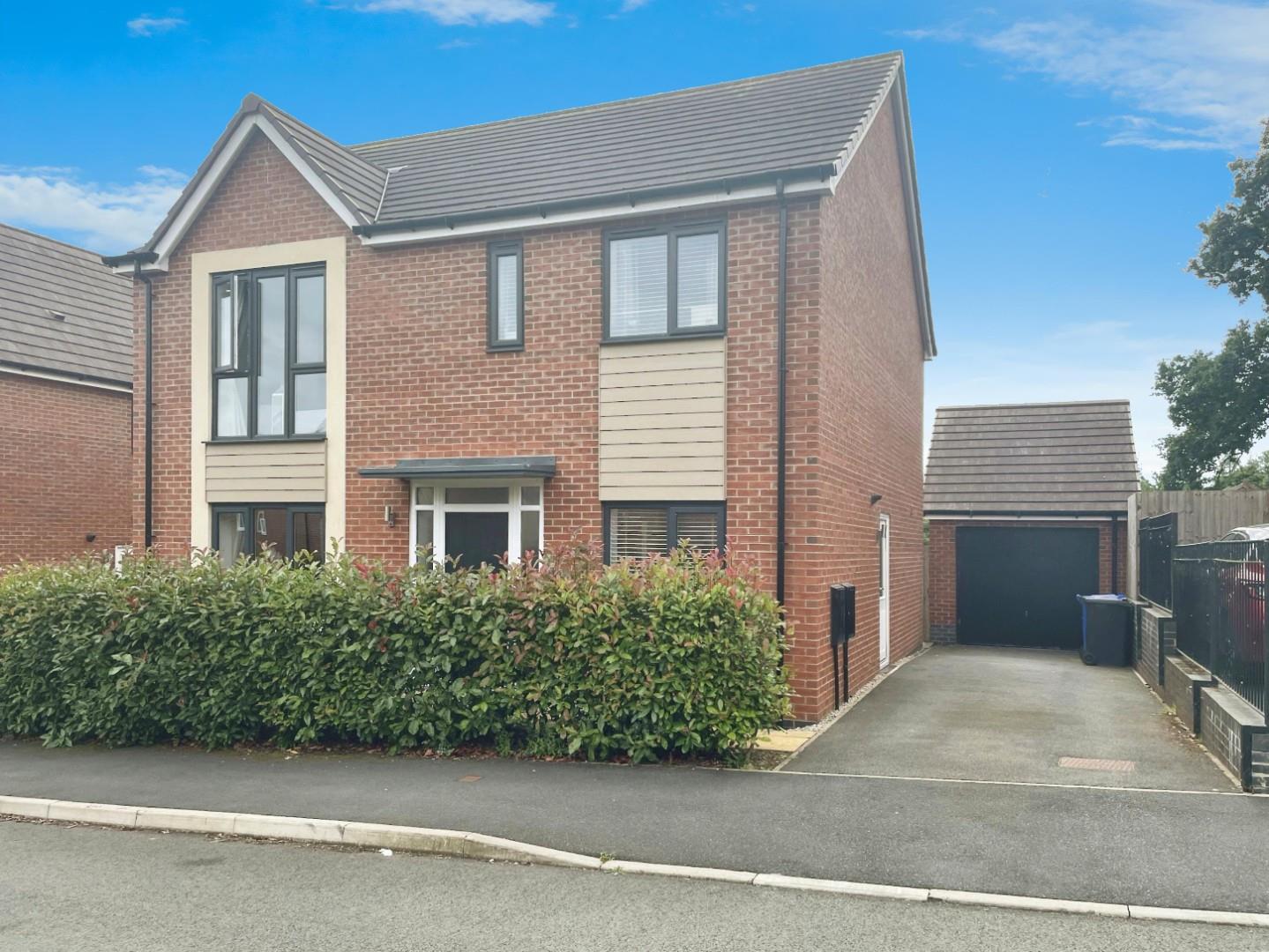 4 bedroom Detached House For Sale