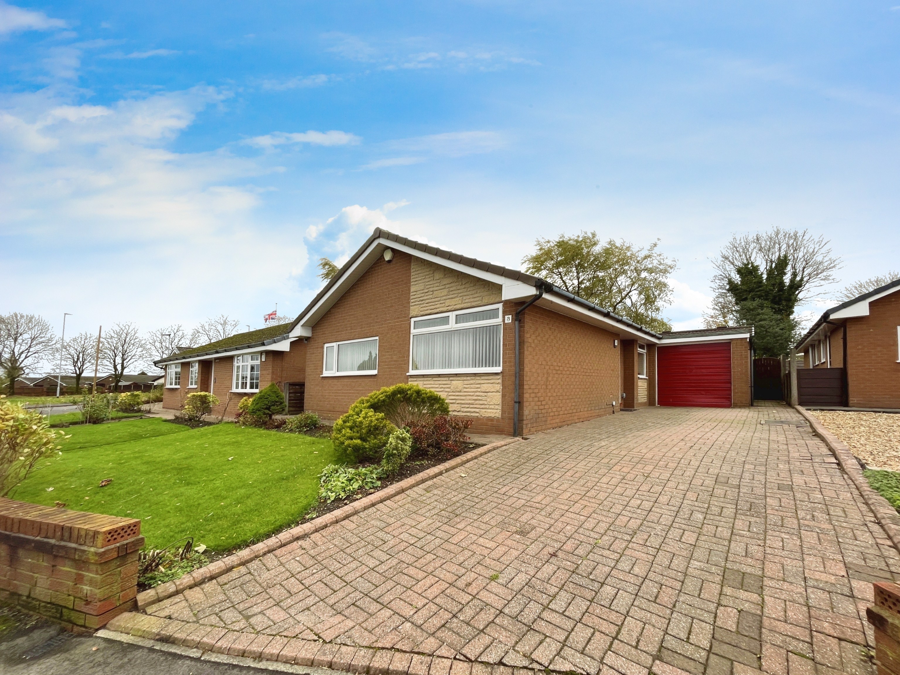 4 bedroom Bungalow SSTC
