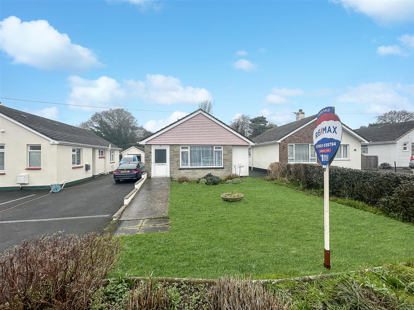 2 bedroom Detached House For Sale