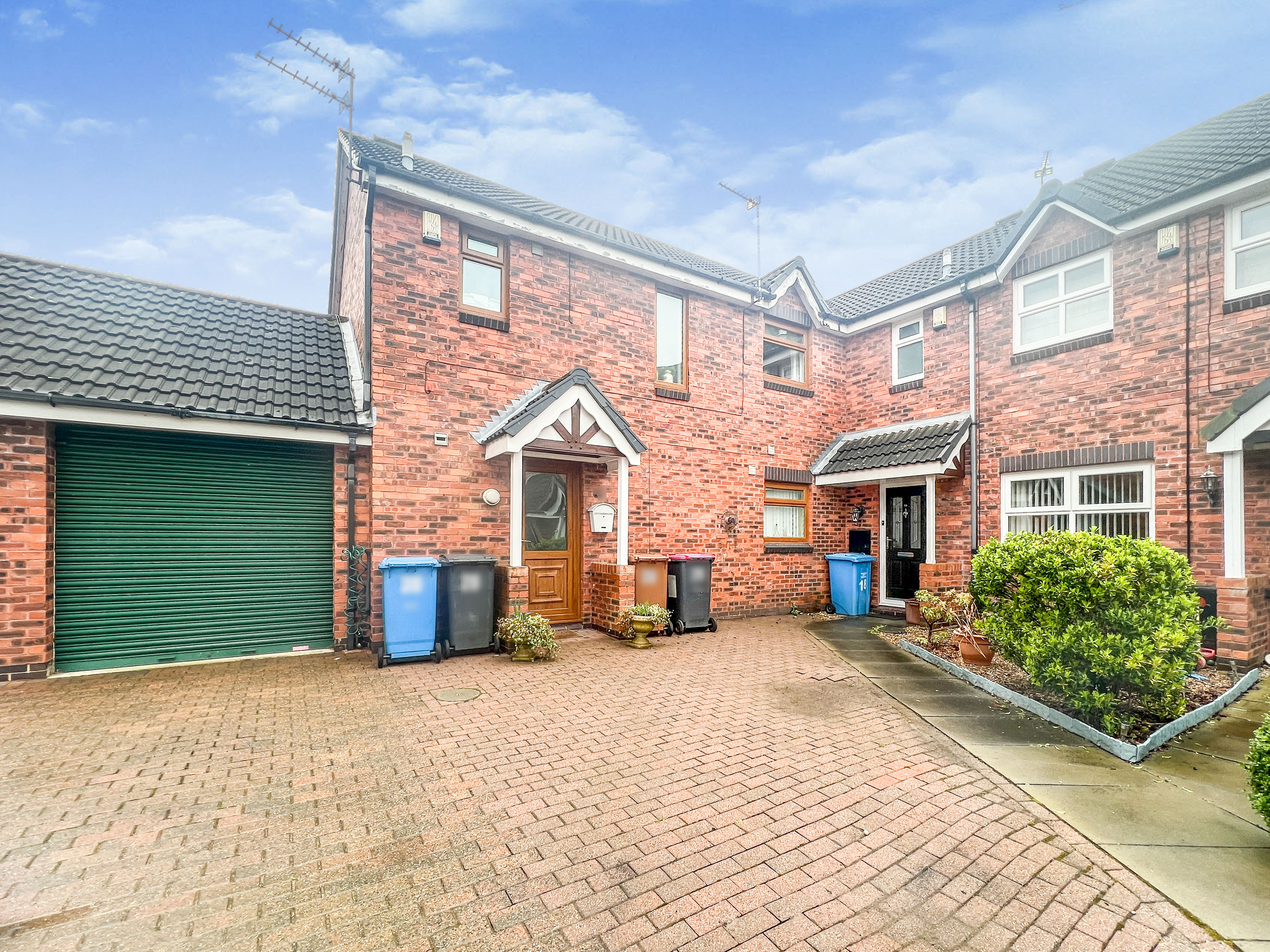 4 bedroom House (unspecified) SSTC