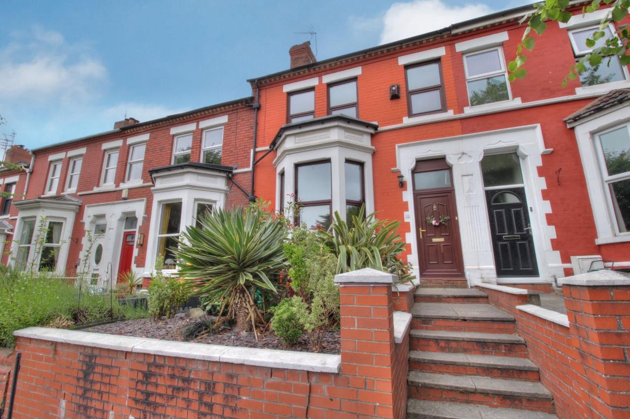 4 bedroom Terraced House For Sale