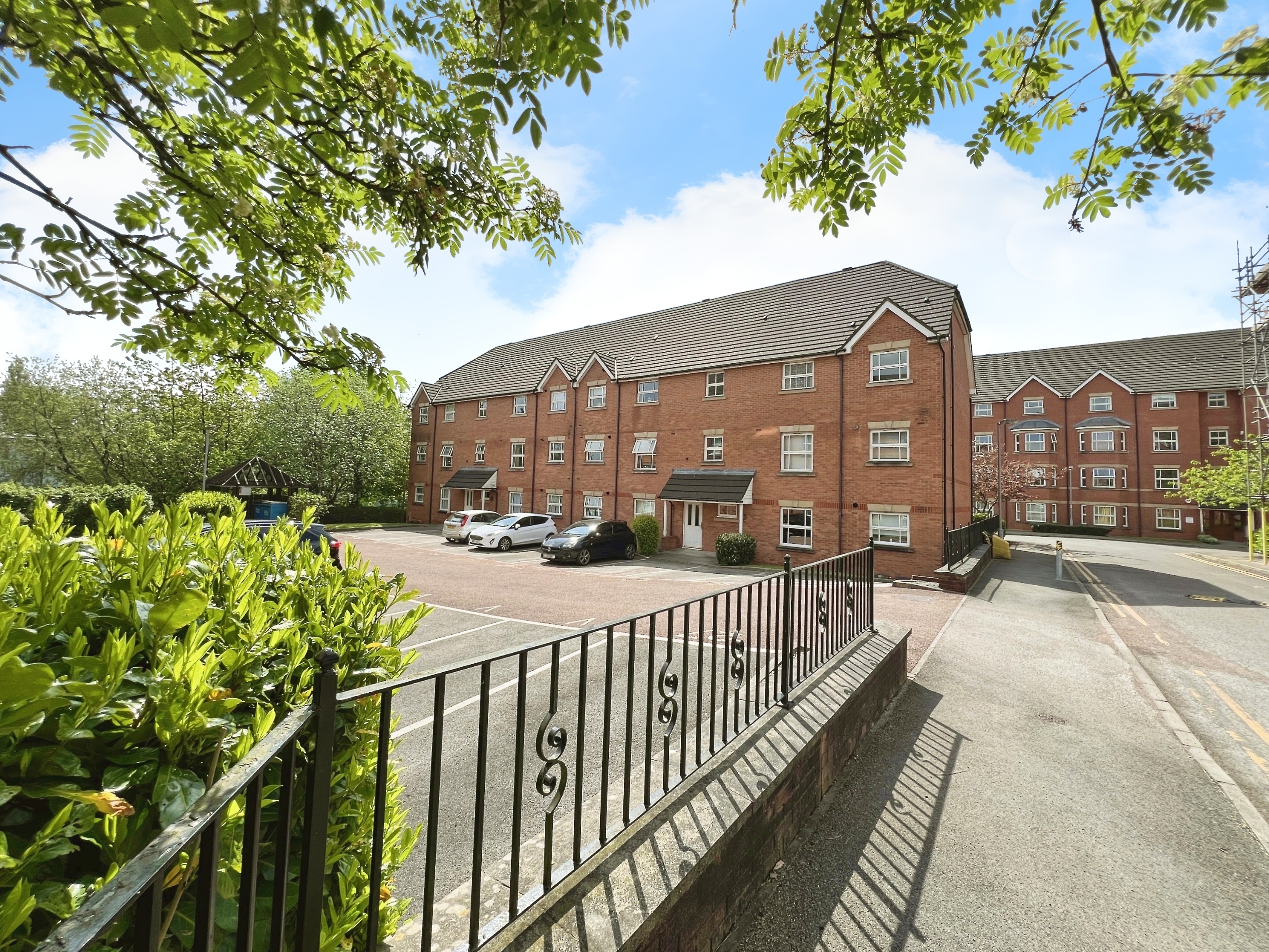 2 bedroom Apartment SSTC
