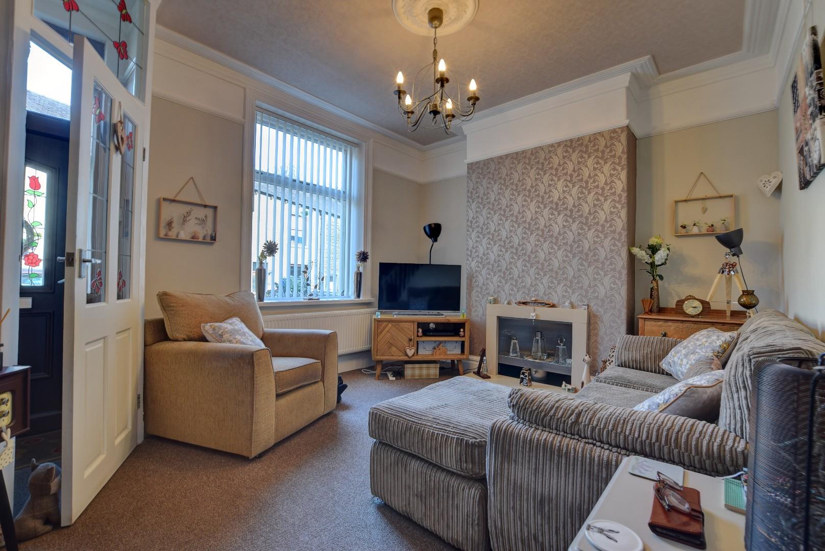 2 bedroom Terraced SSTC