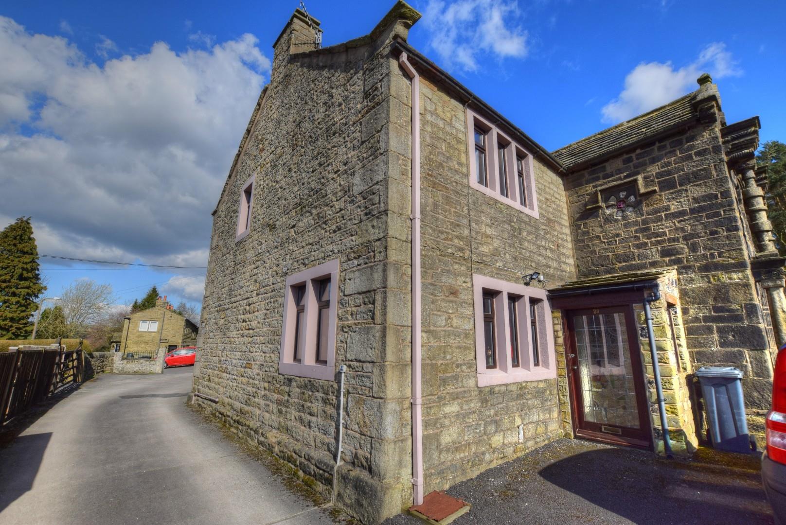 2 bedroom Cottage Under Offer