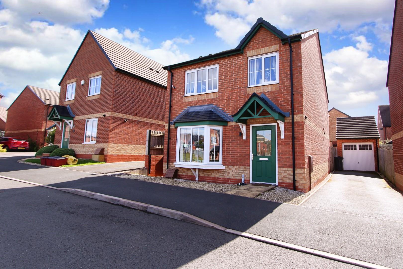 4 bedroom Detached house SSTC