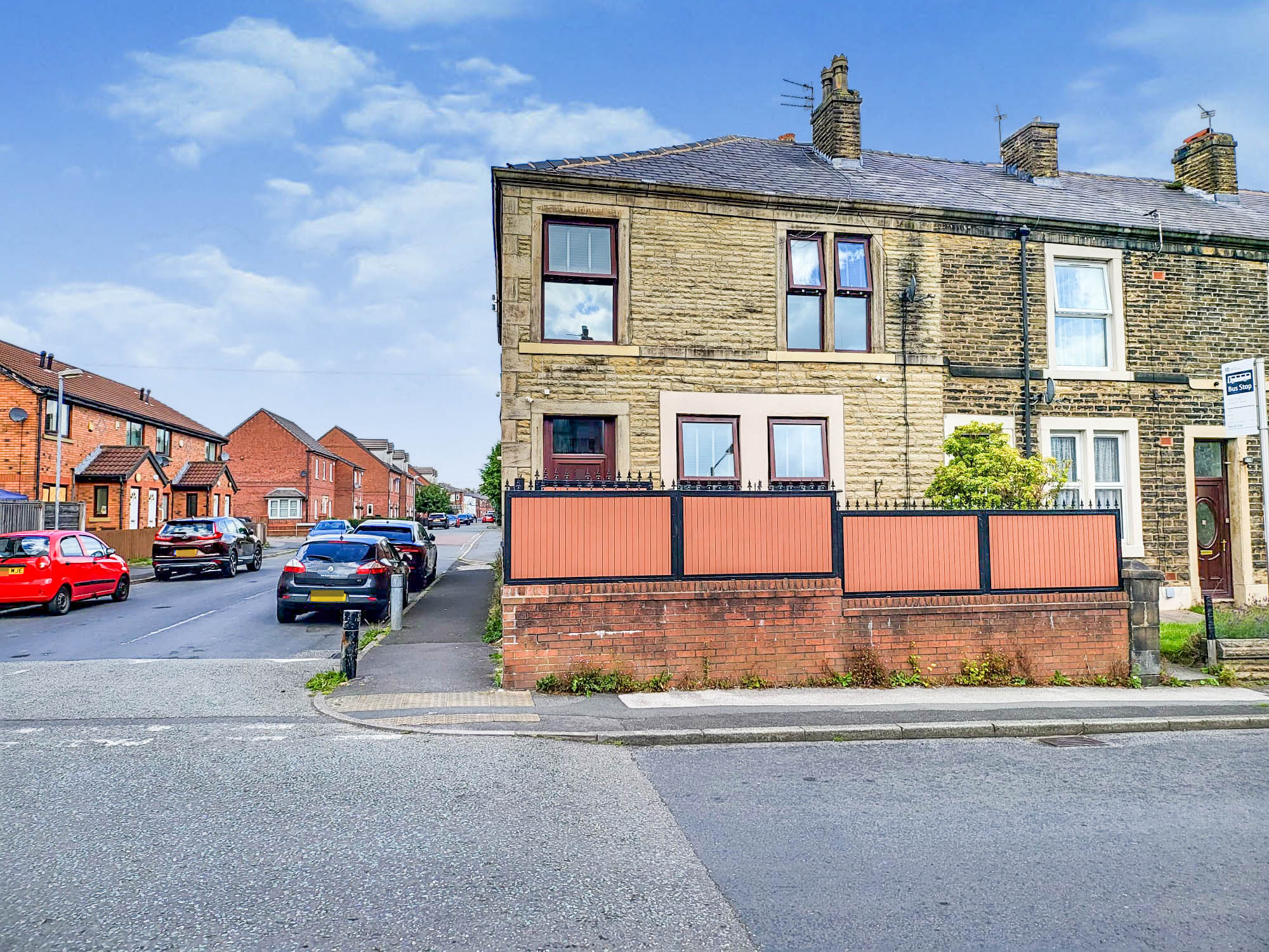 4 bedroom House For Sale