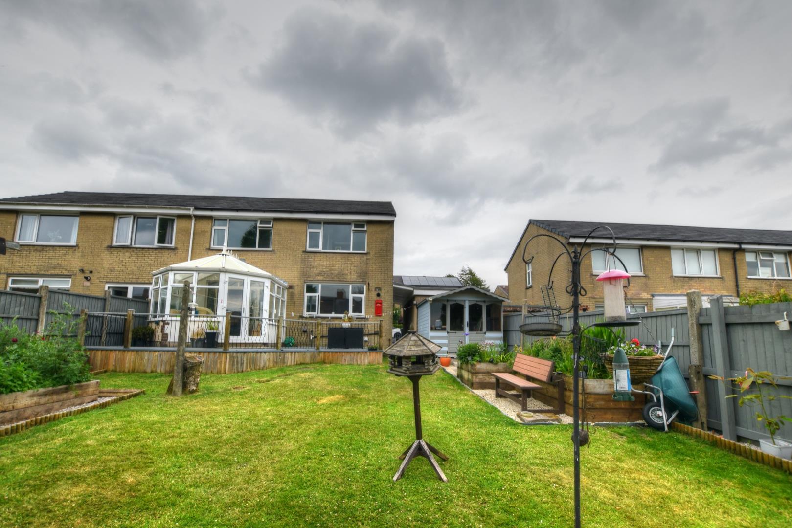 3 bedroom Semi-Detached Under Offer