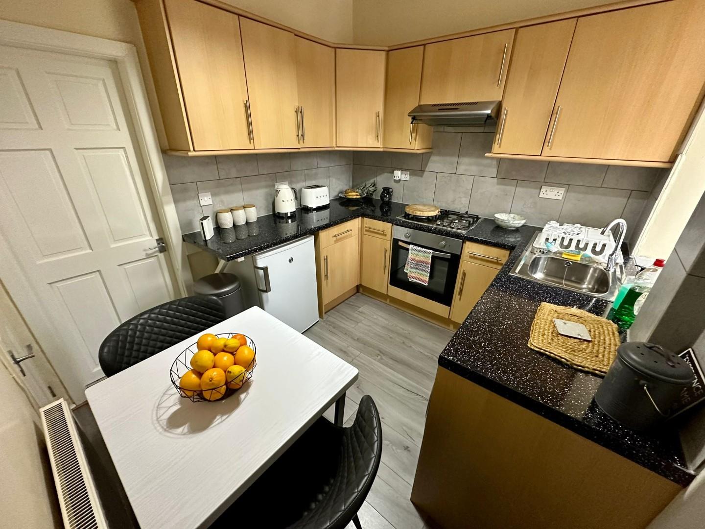 2 bedroom Terraced Let Agreed