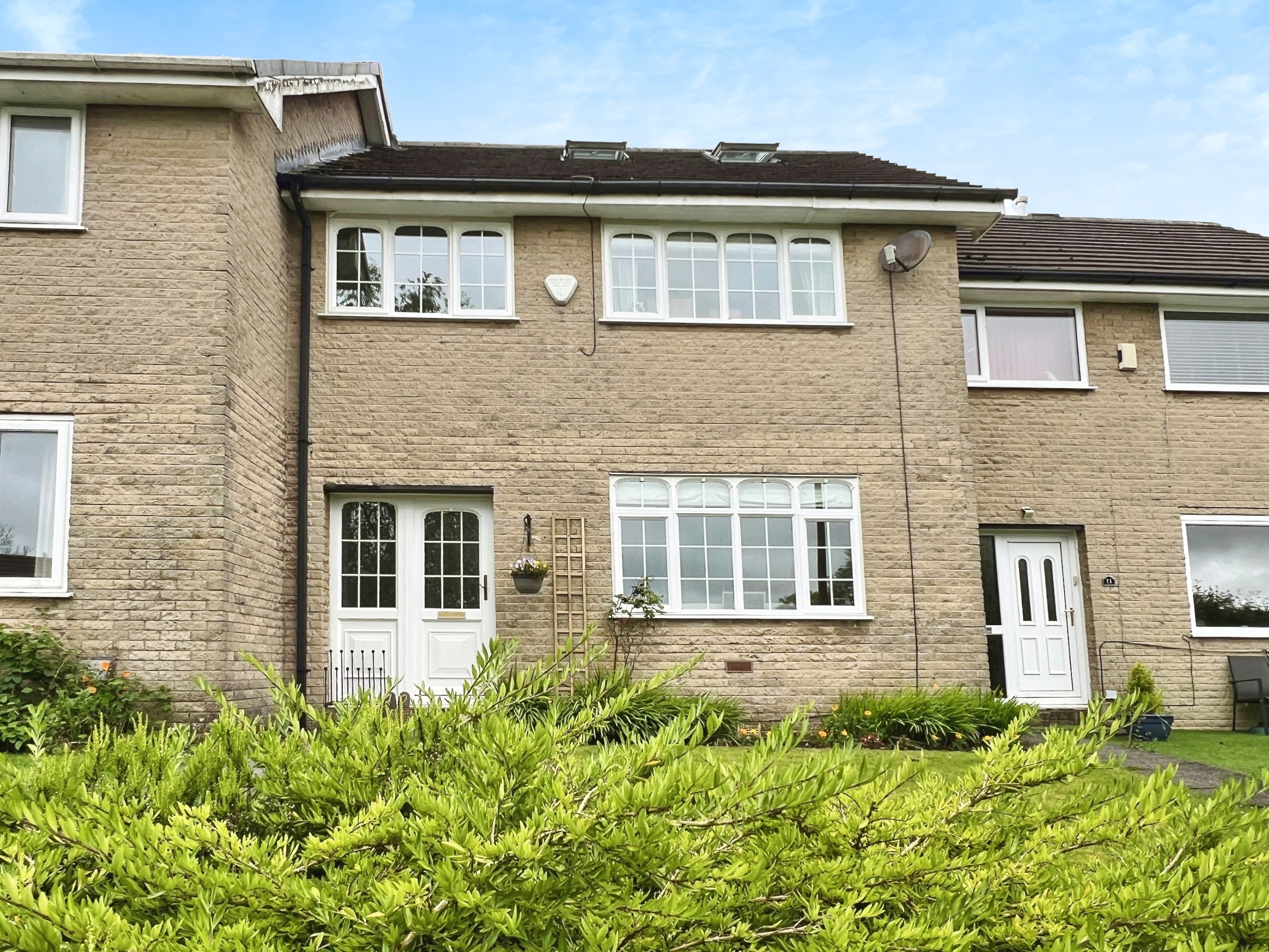 4 bedroom House For Sale
