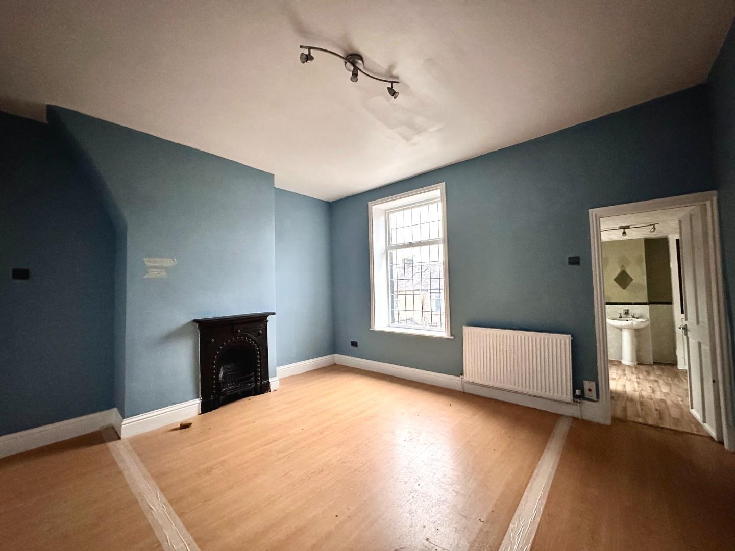 2 bedroom Terraced SSTC