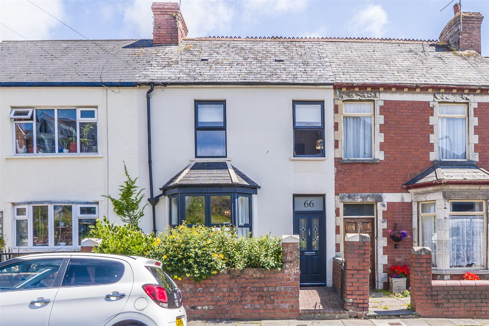 2 bedroom Terraced House SSTC