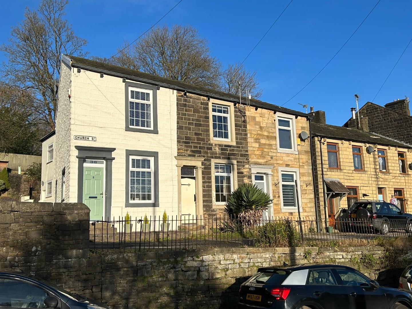 2 bedroom Terraced Under Offer