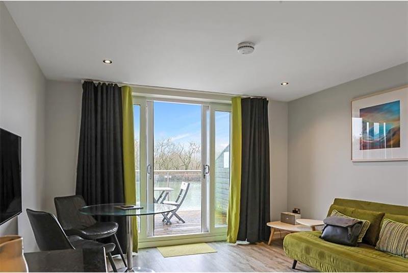 1 bedroom Lodge For Sale