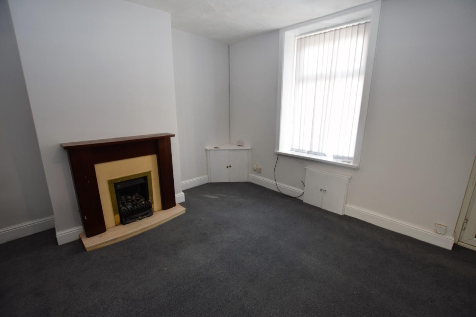 2 bedroom Terraced Let Agreed
