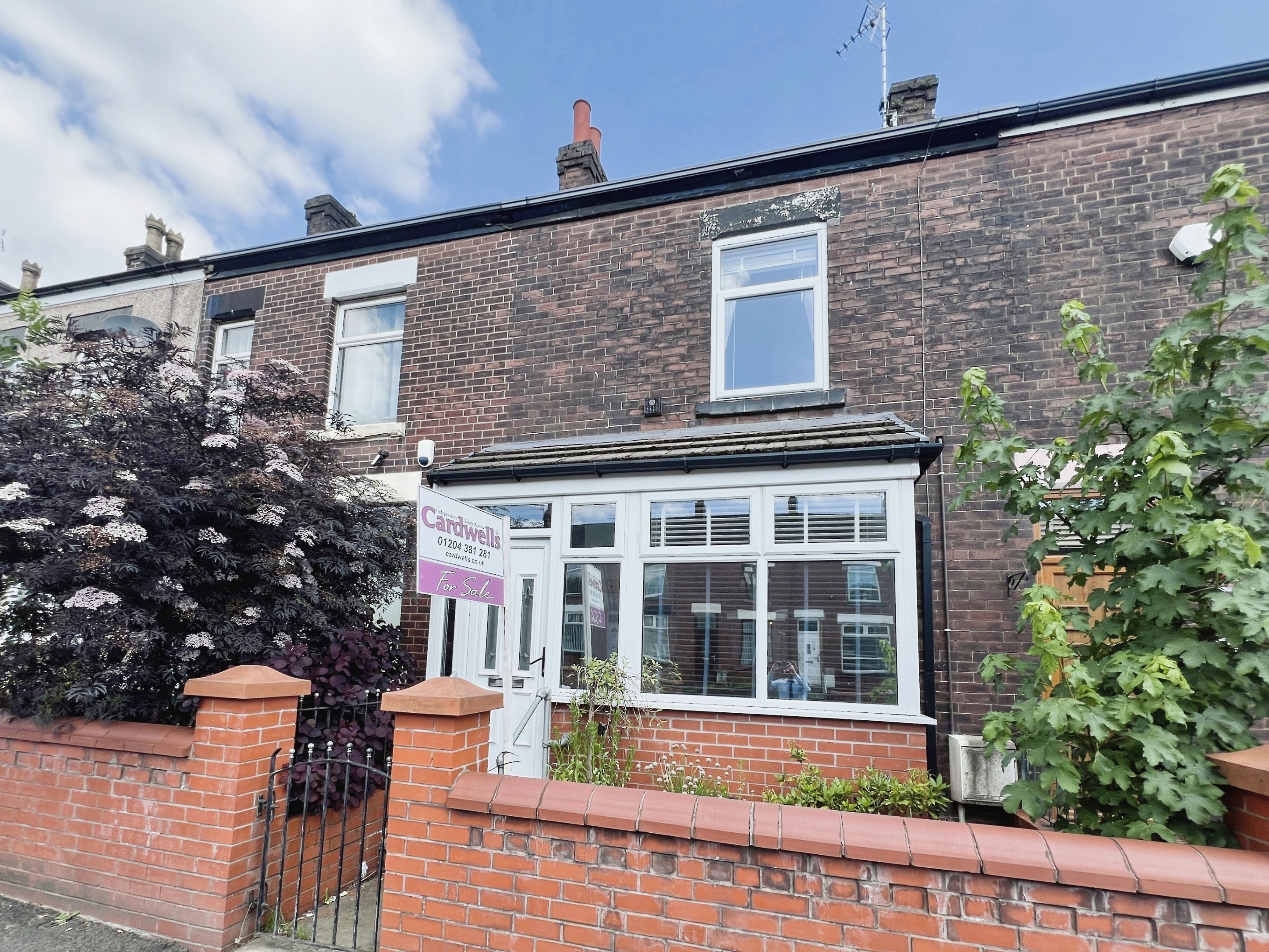 2 bedroom House SSTC