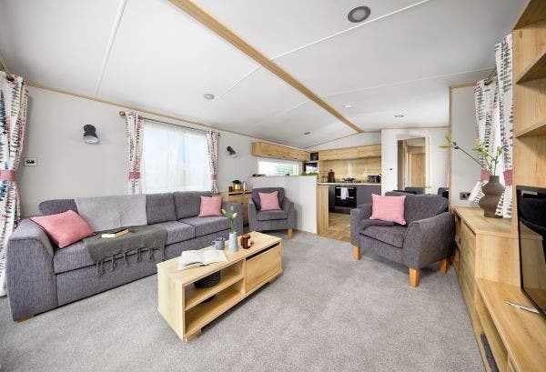 2 bedroom Lodge For Sale