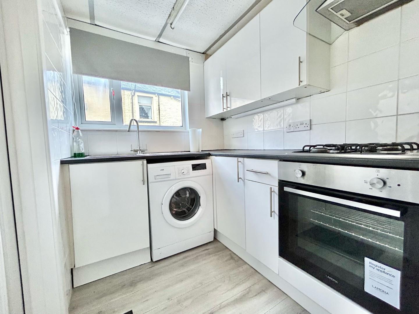 2 bedroom Terraced Let Agreed