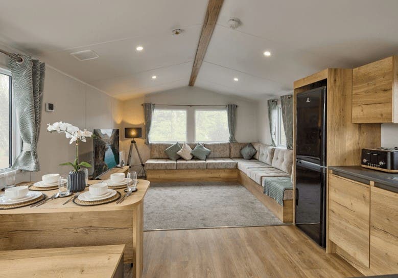 2 bedroom Static Home For Sale