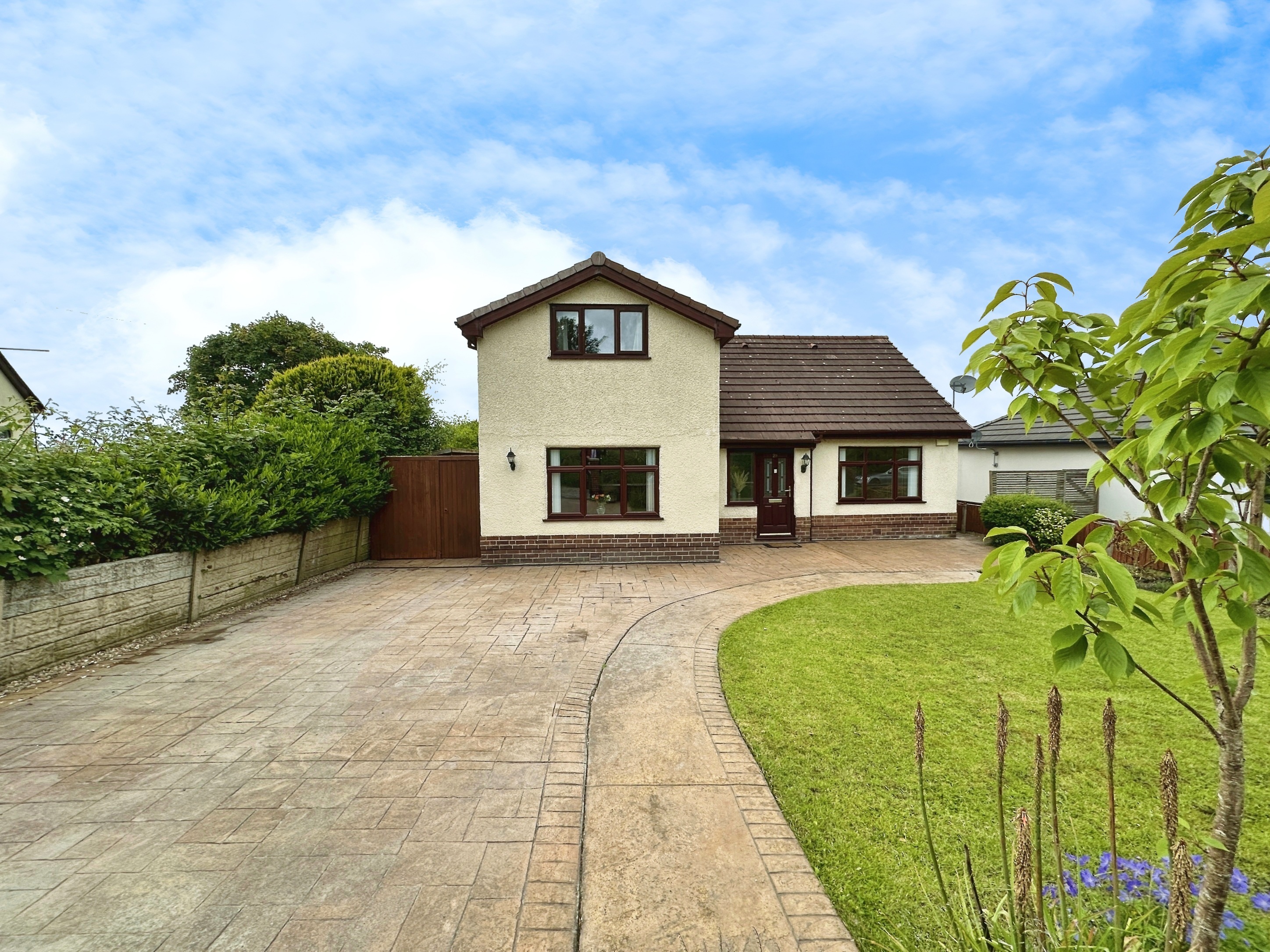 4 bedroom House SSTC