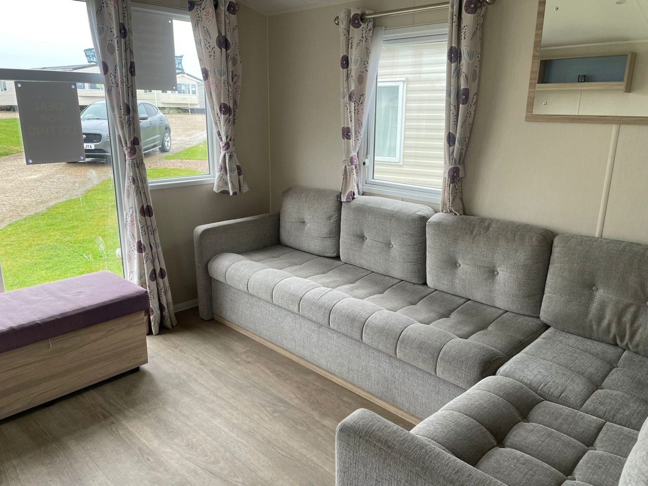 3 bedroom Static Home For Sale