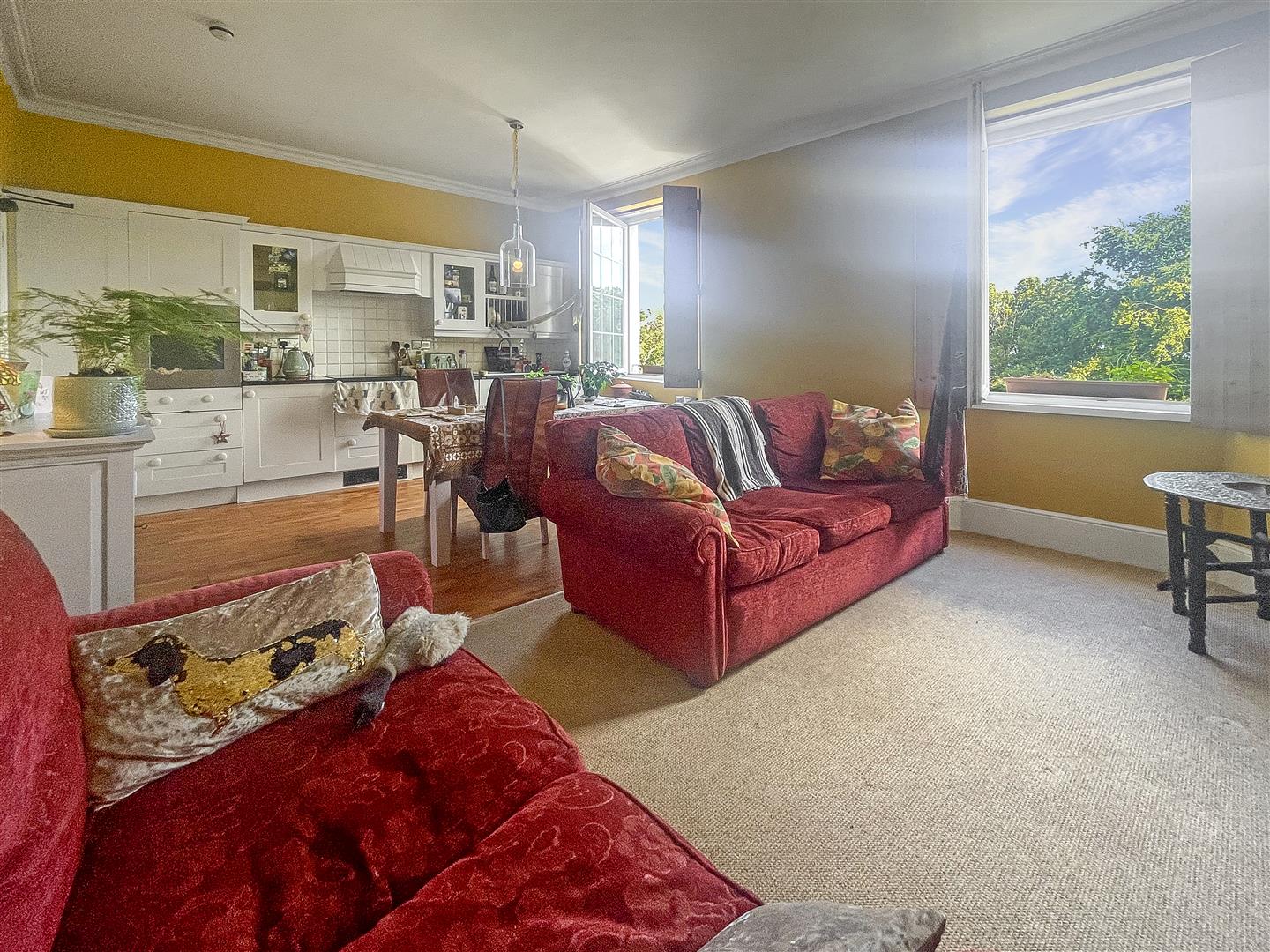 1 bedroom Apartment For Sale
