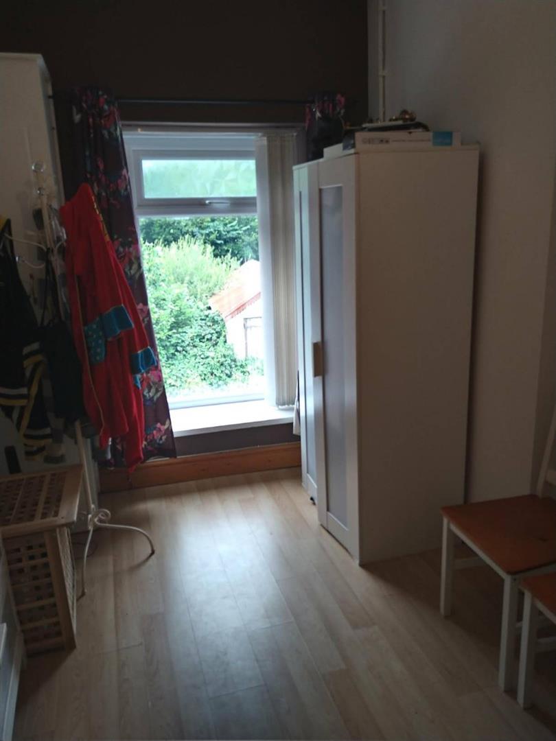 2 bedroom Detached House For Sale