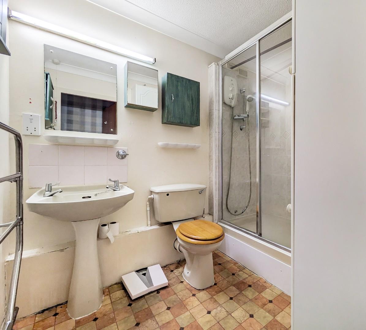 1 bedroom Terraced House For Sale