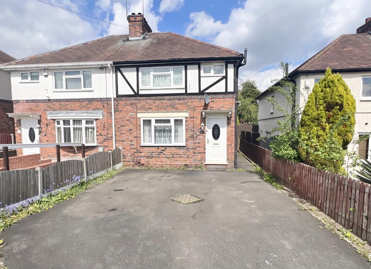 3 bedroom Semi-Detached House Let