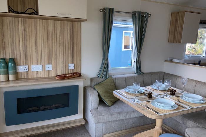 3 bedroom Static Home For Sale