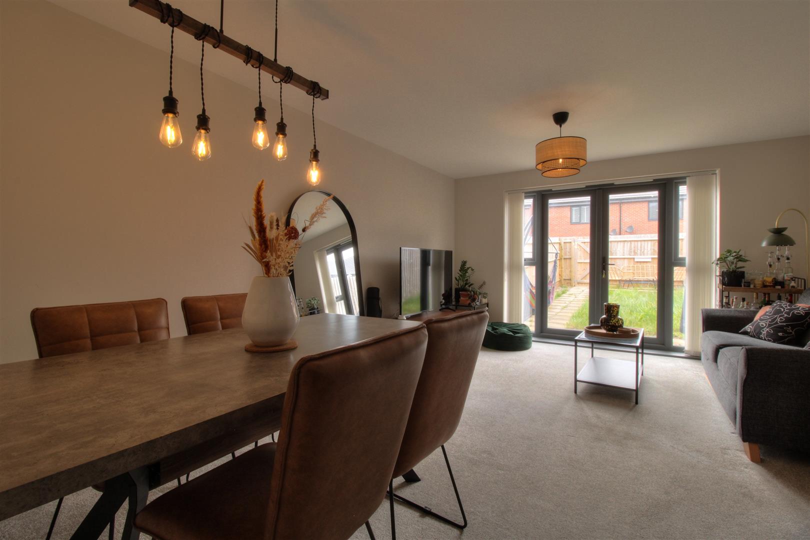 2 bedroom Terraced House Let