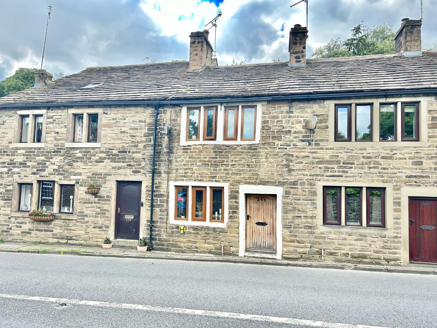 1 bedroom Cottage For Sale