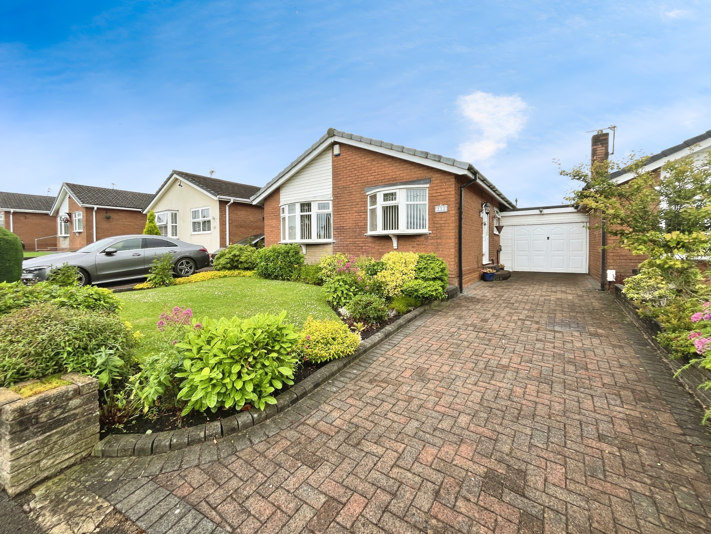 2 bedroom Bungalow SSTC