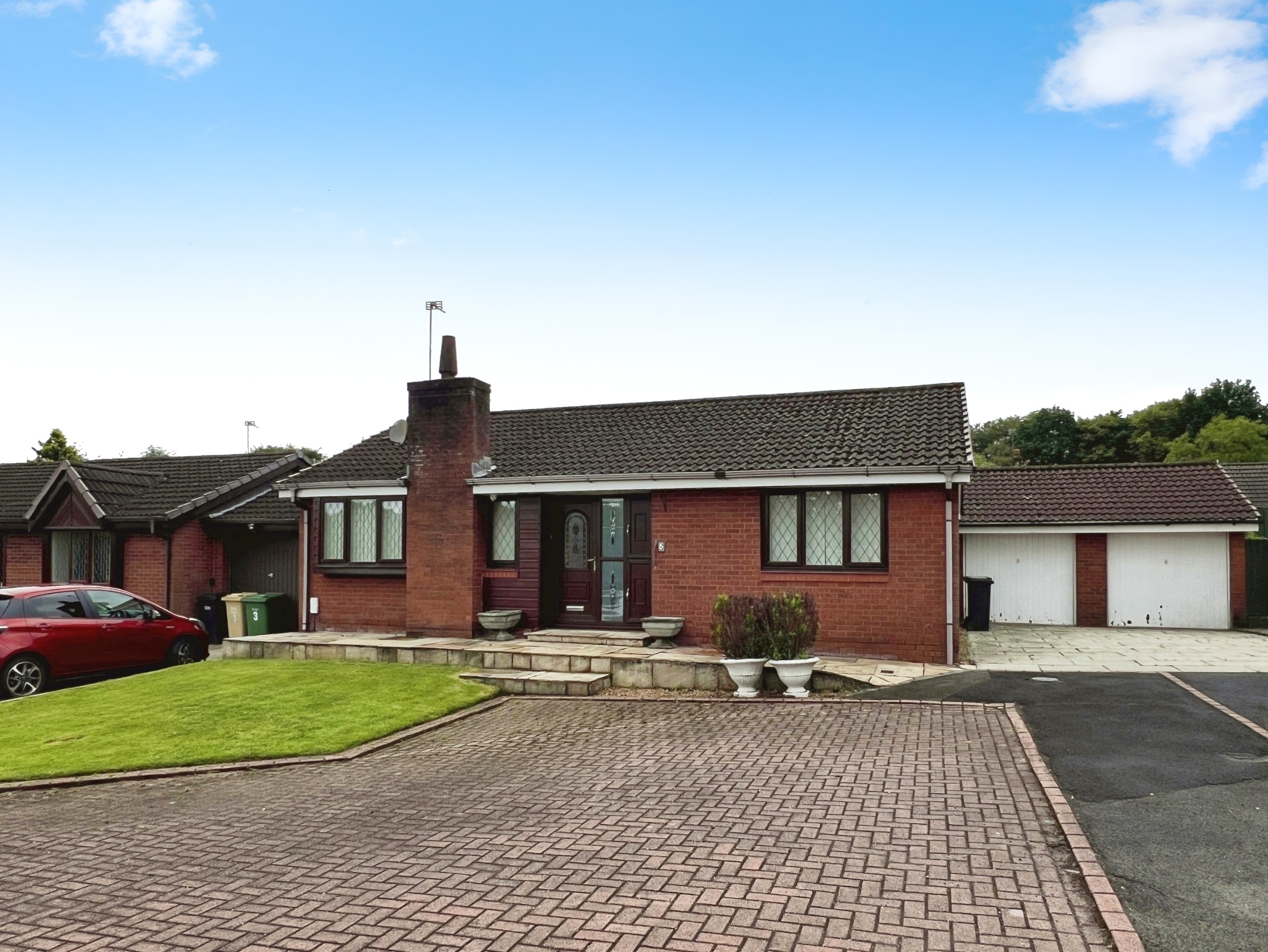 2 bedroom Bungalow SSTC