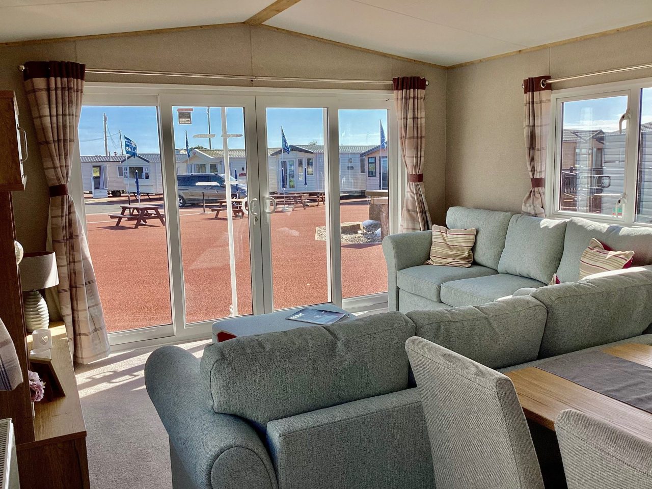 2 bedroom  For Sale