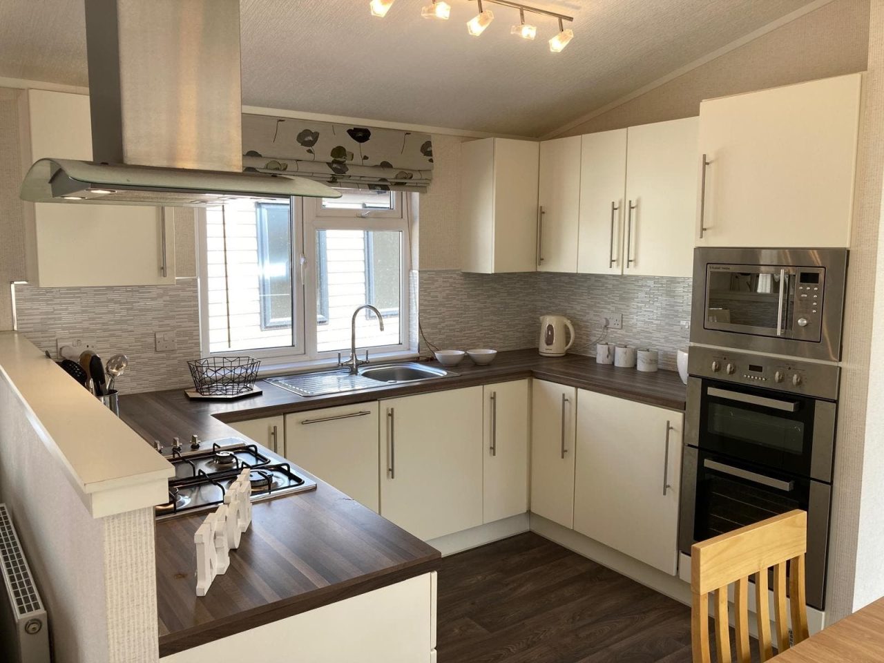 3 bedroom Static Home For Sale