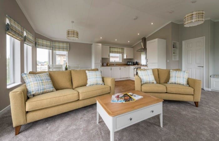 2 bedroom Lodge For Sale