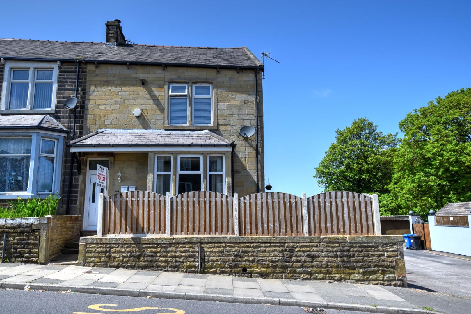 1 bedroom Apartment Let Agreed