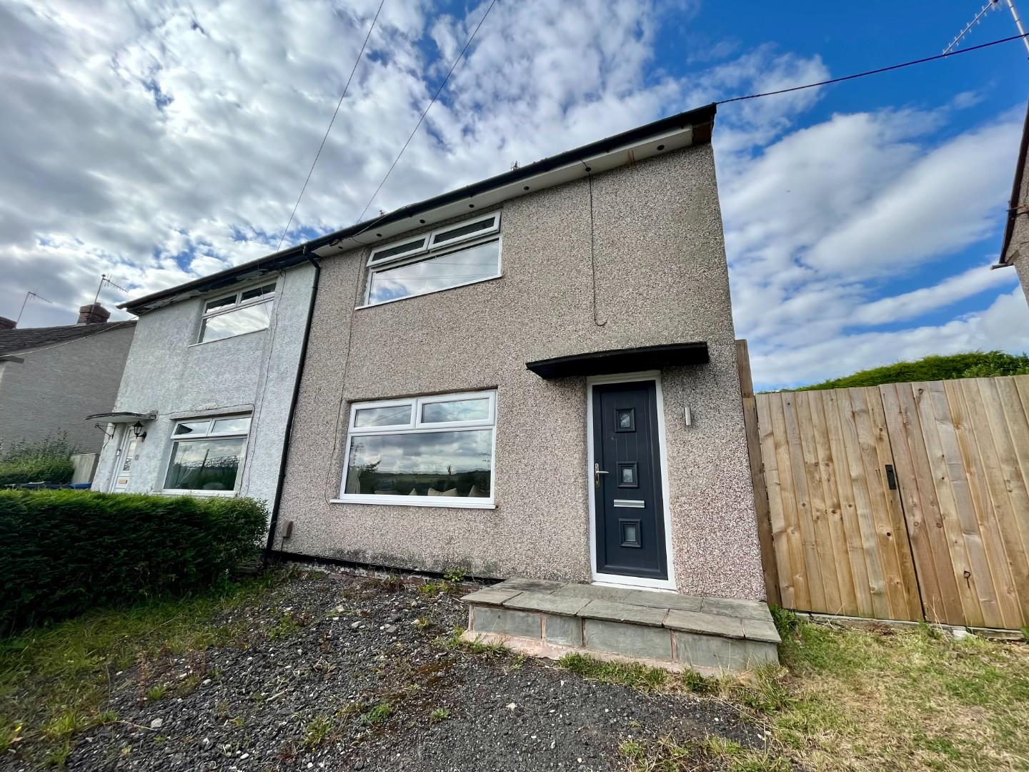 2 bedroom Semi-Detached For Sale