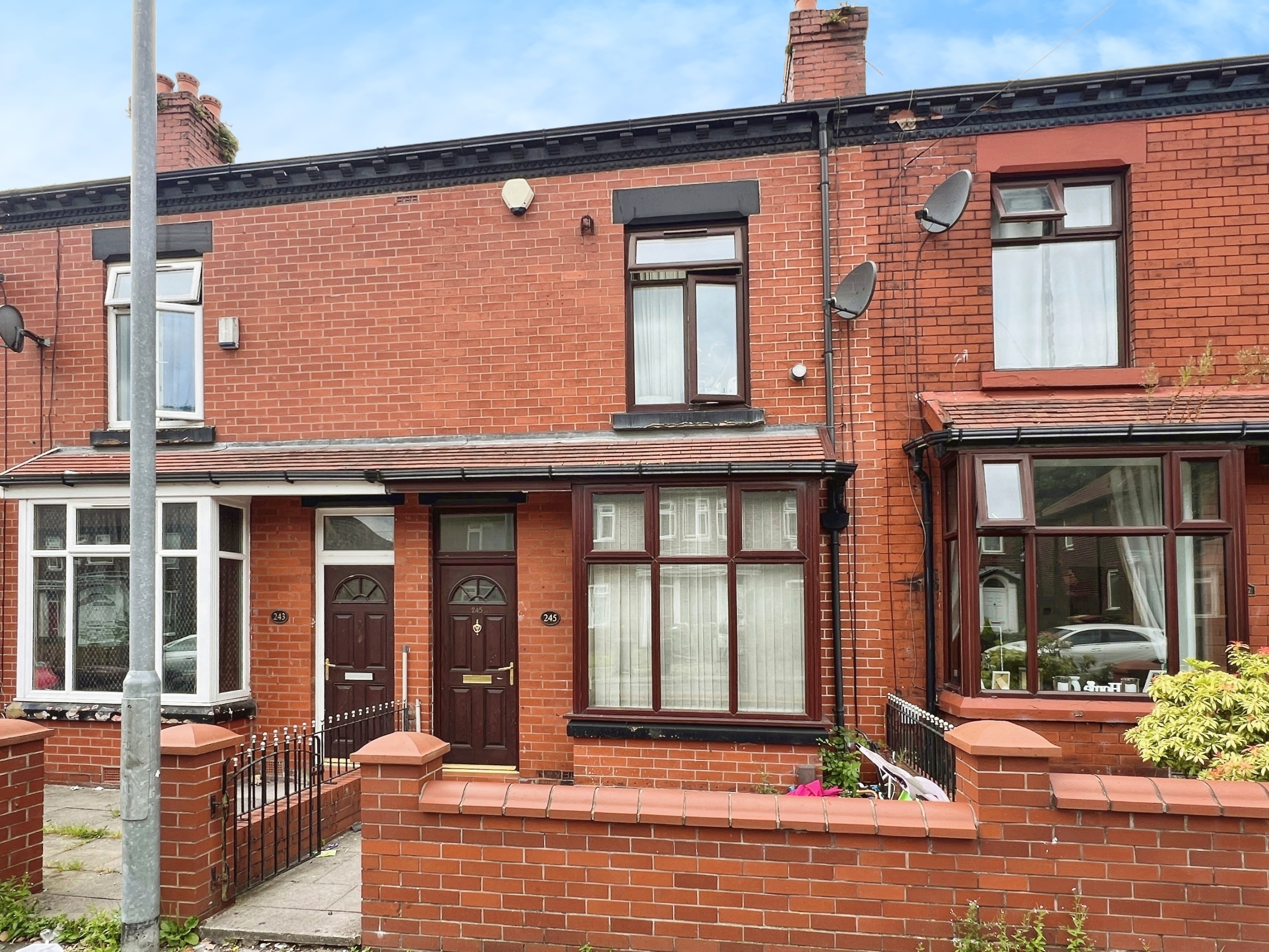 2 bedroom House (unspecified) SSTC