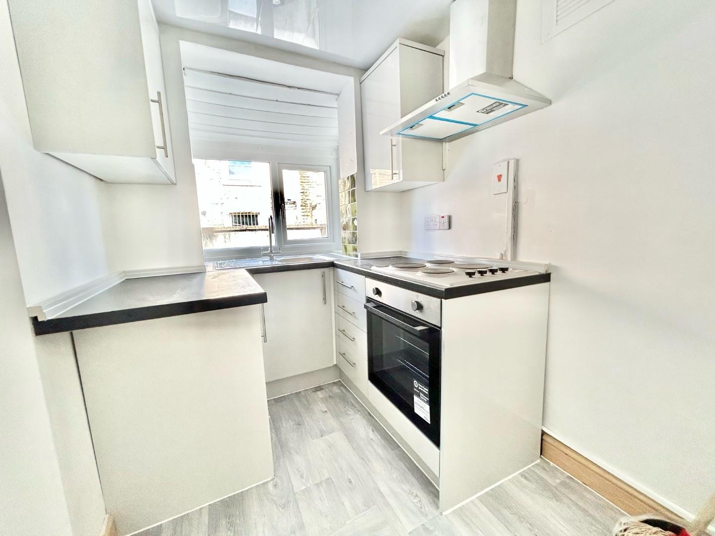 2 bedroom House To Let